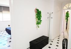 Others 5 Angosta Host