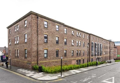 その他 St James' House