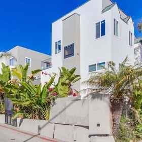 Primary image 1 Coastal Escape, โรงแรม & ที่พัก San Diego County