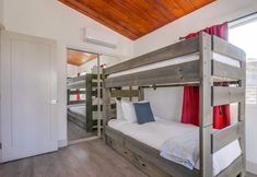 Others 7 Coral Cove Combo