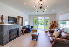 Others 3 La Jolla Oasis