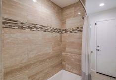 Others 6 La Jolla Oasis