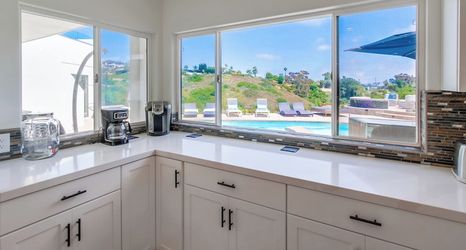 Others 2 La Jolla Oasis