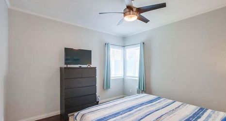 อื่นๆ 2 Manhattan Shores 1C