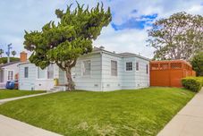 อื่นๆ Windansea Oasis