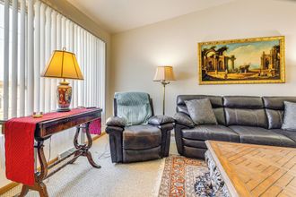 Others 4 2 Mi to Lake Michigan: Cozy Duplex w/ Private Yard