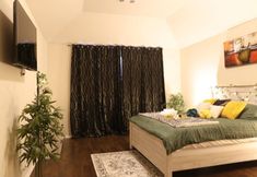 อื่นๆ 4 Homify360 5BR Home With Game Room Media Room