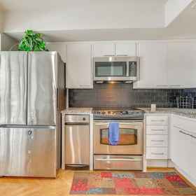 Interior112 Mi to Downtown Dallas: Irving Condo w/ Balcony,达拉斯-沃斯堡国际机场飯店