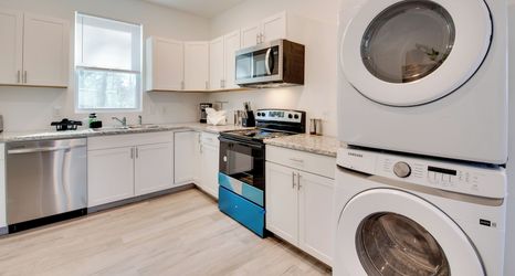 その他 2 3 Mi to Six Flags: Atlanta Area Apartment