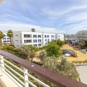 Room 1 A69 - Felicidade Marina Apartment, Hotel Benteng Ponte da Bandeira