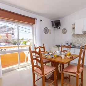 Room 1 T 05 - อพาร์ตเมนต์ 5 ใน Casa Costa D Oiro ใน Lagos, โรงแรม & ที่พัก Praia da Batata