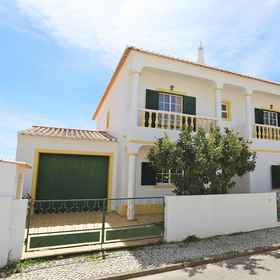 Room 1 U 02 - Bedroom 2 in Casa Quinta Esta o, Lagos Lighthouse Hotels