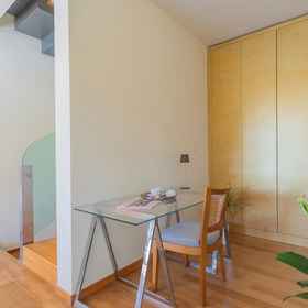 Room 1 Villa Infinity by Rent all Como, Barni Villas