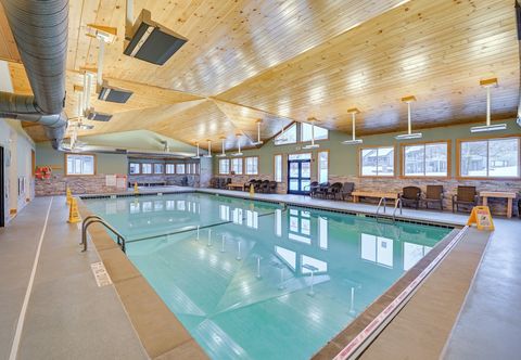 其他 Walk to Ski Lift: Family-friendly Windham Townhome