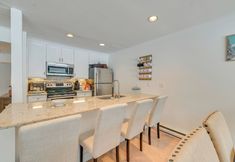 其他 6 Walk to Ski Lift: Family-friendly Windham Townhome