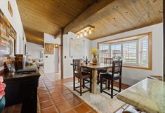 Lainnya 5 Mountain Majesty With AC BBQ Parking