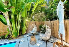 Others 7 Islands Inn on the Drive - Reflection Room - Queen Bed - B3