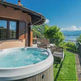 Primary image1Villa Castello by Rent all Como,Barni別墅