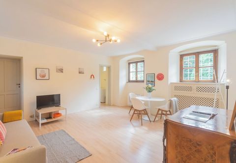 Others La Piazza di Cernobbio by Rent all Como