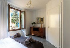 Others 6 Romantic Pier by Rent all Como