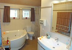 其他 7 Ferienhaus mit Sauna im Ferienpark Mirow