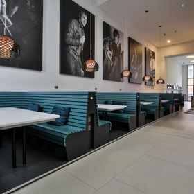 Lobby sitting area 1 Hammersmith, Turnham Green Hotels