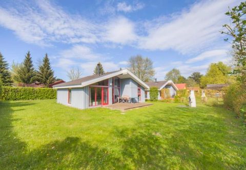 기타 Ferienhaus mit Sauna im Ferienpark Mirow