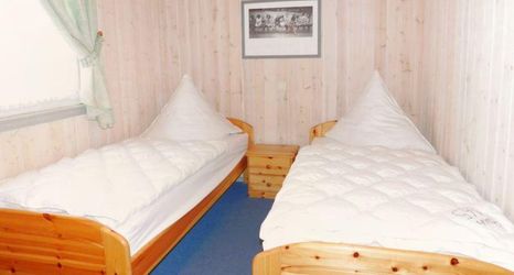 Others 2 Honeysage Lakeview Escape