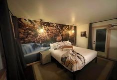 Others 4 Green Acres Retreat