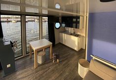 其他 4 House on Water in Dziwnow Near Clean Beach