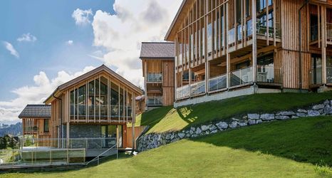 Lain-lain 2 Attractive Chalet on the Slopes