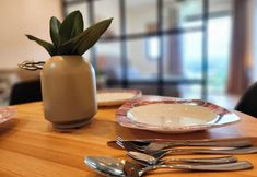 Others 4 D'Hive By TIARA Imperio Suite