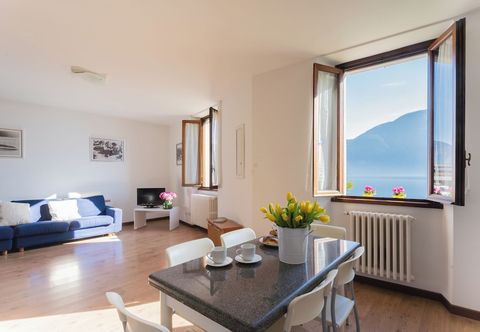 Others Family Lake Apartment