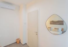 Others 4 Enchanted Como Lake - City Apartment