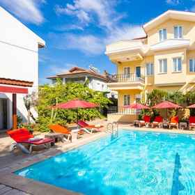 Primary image1Grand Prestige Hotel,Karya Villa飯店