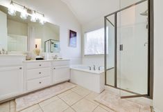 Others 2 4 Mi to Dtwn: Family Home w/ Games in Frisco