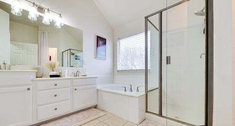 Others 2 4 Mi to Dtwn: Family Home w/ Games in Frisco