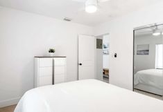 Others 4 Sunrise Palms 10 Min to Beach!