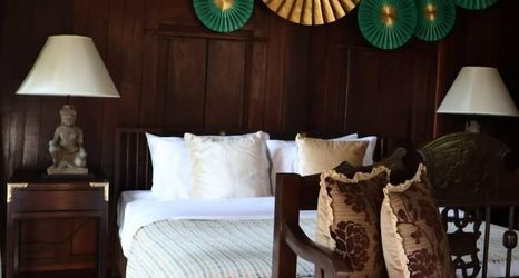 Others 2 Luxurious Living by the River Hannah Villa