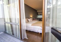 Others 4 High End Spacious Studio in Soho T105