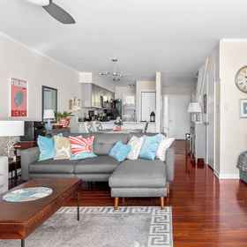 Primary image1春湖2號不可思議的海邊逃逸度假屋,Sarangi Satyajit MD飯店