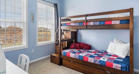 Lainnya 2 Villages at Five Points- West