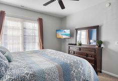 Lainnya 4 Villages at Five Points- West