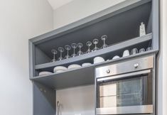 Others 5 Charming Spacious 3BR Apartment
