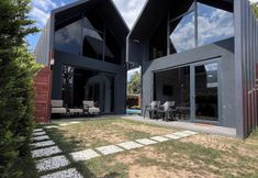 Lain-lain 7 Monk Livingspace