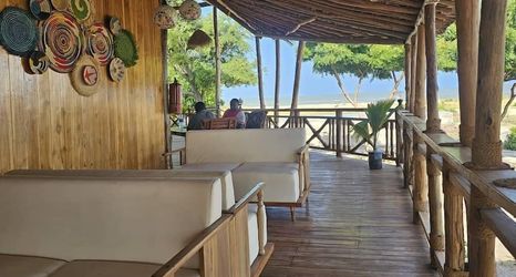 기타 2 Cterra Saadani Luxury Tents