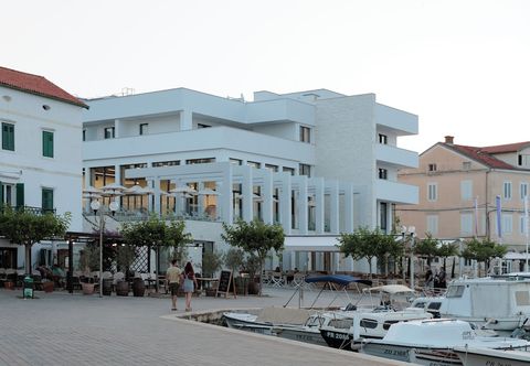 Others Hotel Preko Ugljan Island, Curio Collection By Hilton