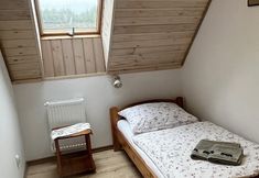 Others 2 Sasek Maly Pensjonat Jazdy Konne