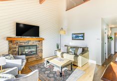 Others 4 Hike, Ski & Golf: Bend Condo at Seventh Mtn Resort