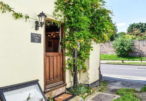 Others Local Pubs, Walking Routes, Cottage w Parking